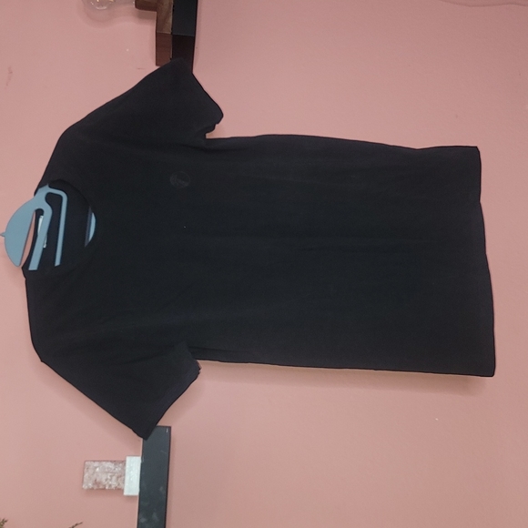 Versace T shirt 👕 Men L